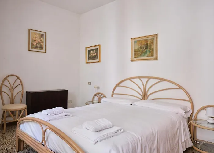 Lustraferi Apartment